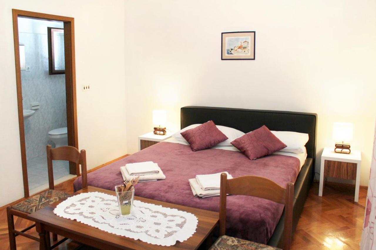 Apartments With A Parking Space Kastel Stafilic, Kastela - 5219 מראה חיצוני תמונה