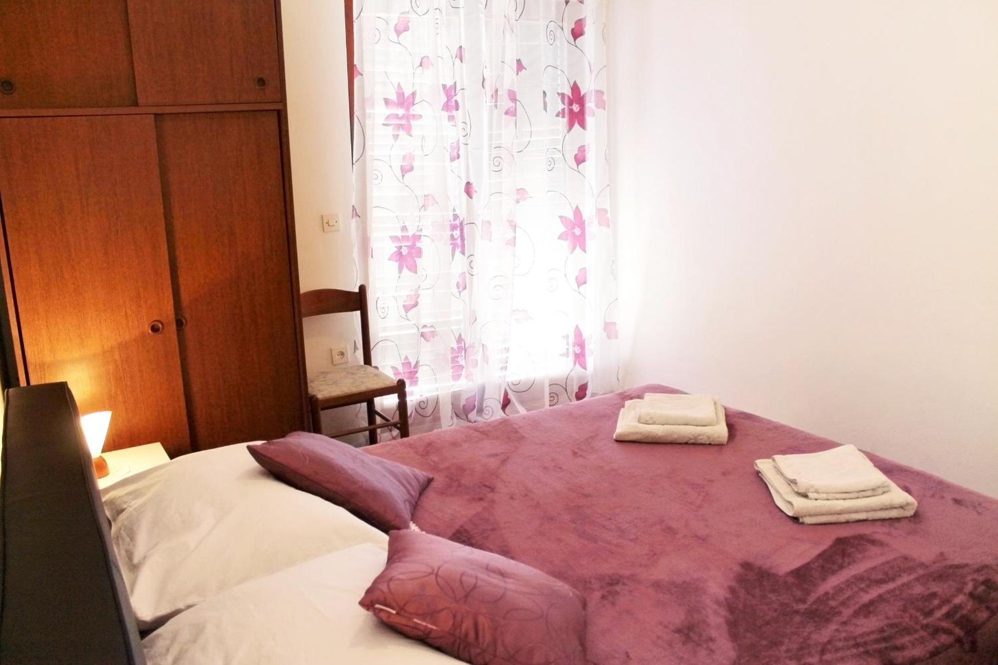 Apartments With A Parking Space Kastel Stafilic, Kastela - 5219 חדר תמונה
