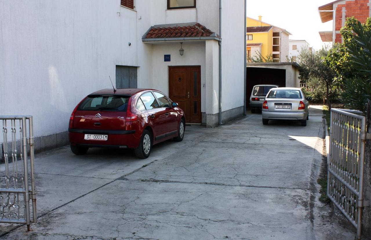 Apartments With A Parking Space Kastel Stafilic, Kastela - 5219 מראה חיצוני תמונה